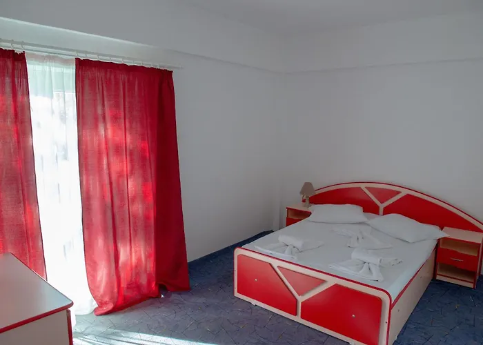 Гостьовий будинок Evelyne 3*