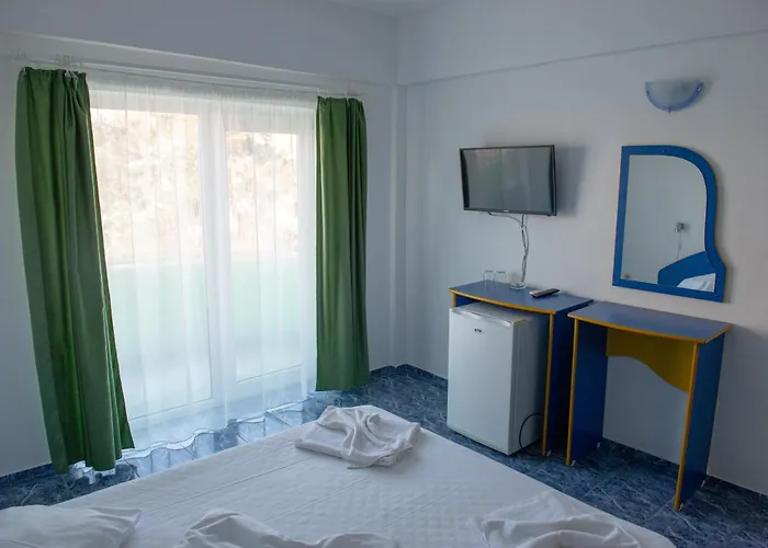 Evelyne Ефоріє-Норд